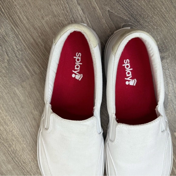 Splay Freestyle Slip On Sneaker M9.5/W11 White Casual Barefoot Minimalist Shoe main image 4